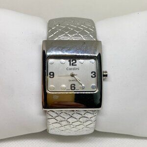 Cardini women cuff bracelet watch silver tone 30mm quartz analog size 6” running